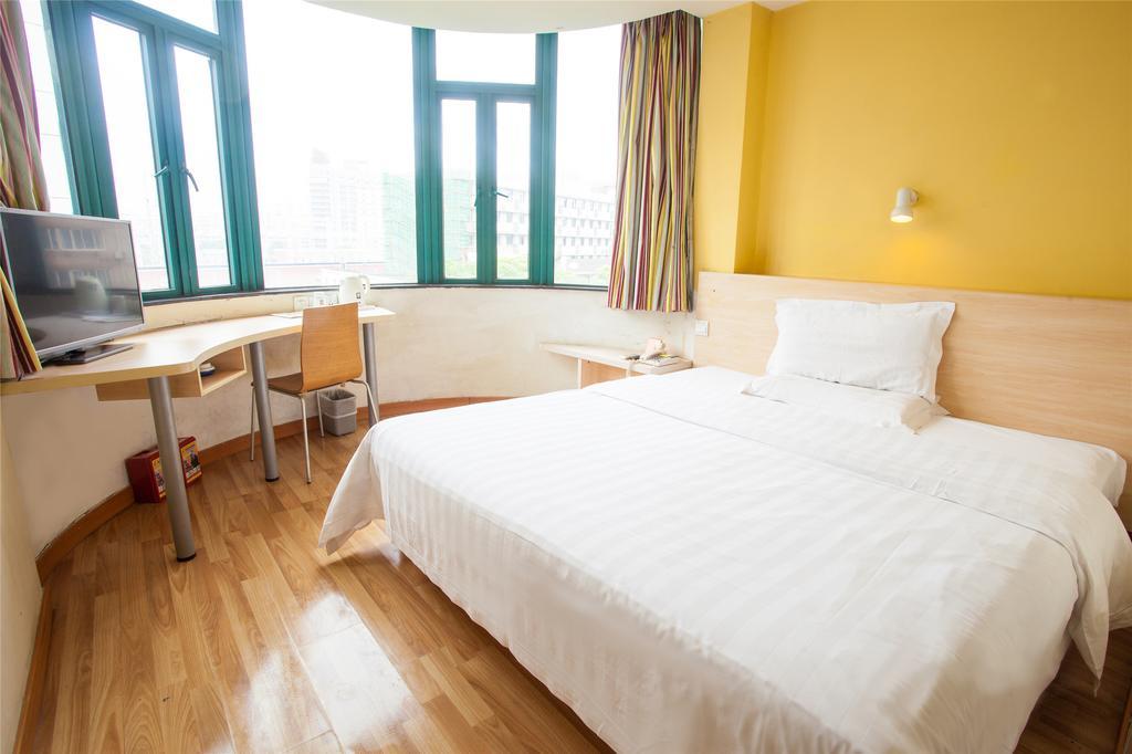 7Days Inn Guangzhou East Railway Station Branch Экстерьер фото